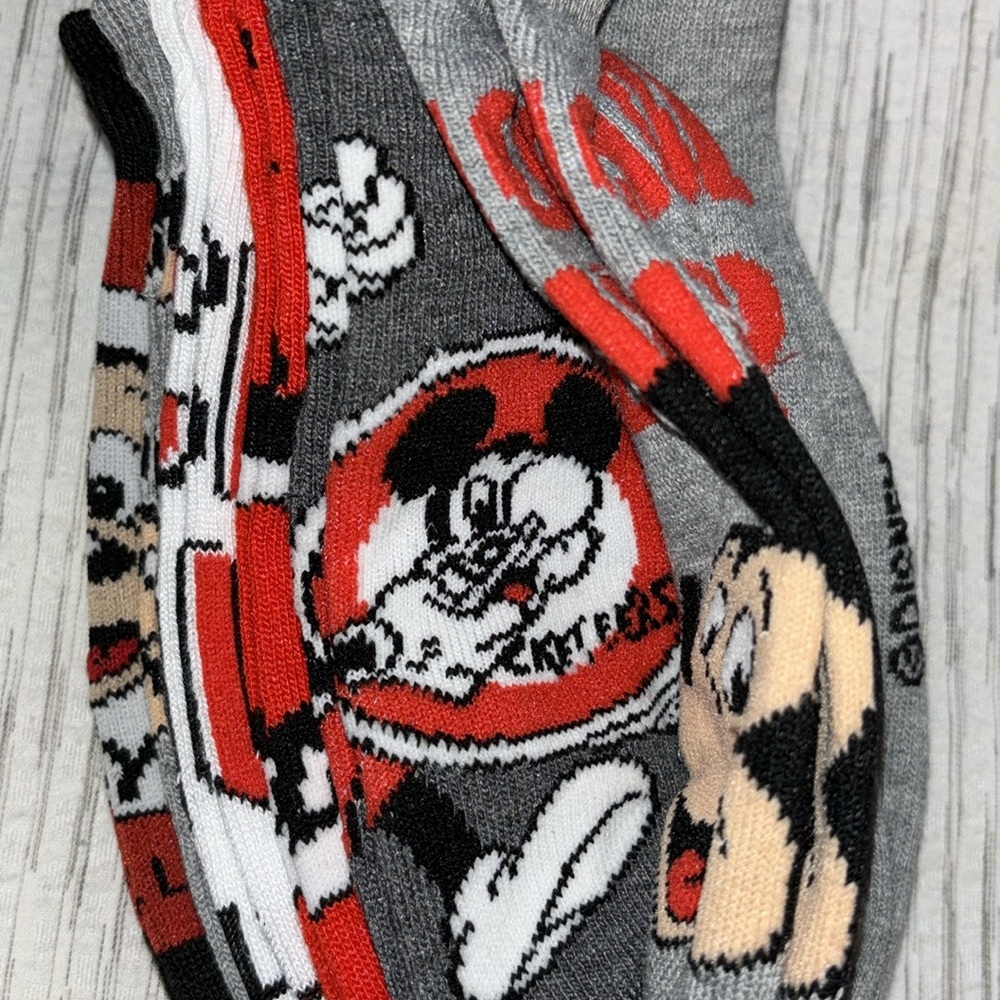 Disney Mickey Mouse 100 Years 6-pack of No Show Socks - Picture 5 of 10